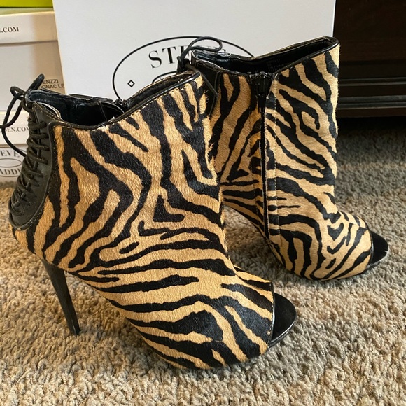 Booties - Picture 3 of 3